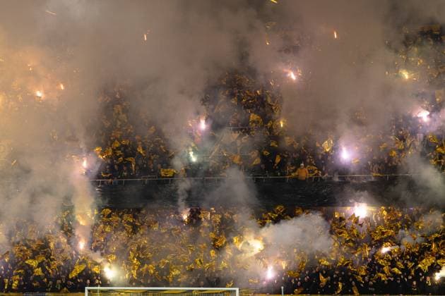 Bern, Switzerland, October 23st 2024: BSC Young Boys Fans before the UEFA Champions League football match between BSC Young Boys and FC Internazionale at Stadion Wankdorf in Bern, Switzerland. Philipp Kresnik (Philipp Kresnik Kresnikphotographie SPP) Copyright: xPhilippxKresnikx xKresnikphotographiex xSPPx spp-en-PhKrKrSp-_KRE7946-Verbessert-RR