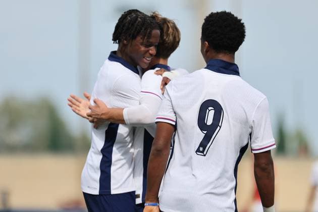 TA™ QALI, MALTA - OCTOBER 24: England Under-17 soccer players celebrate scoring the 3-0 goal during the UEFA European Under-17 Championship 2025 Group 1 qualifying soccer match between England and Malta at the Centenary Stadium, Ta™ Qali, Malta on October 24, 2024. England v Malta - Under-17 Championship UEFA Qualifying 2025 UEFA_U17_QLFY_25