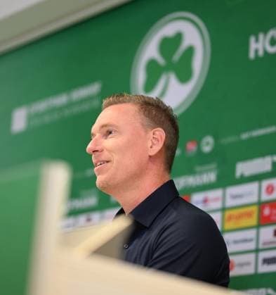 24.10.2024 - SpVgg Greuther Fürth Fuerth - Saison 2024 2025 - Medientermin Pressetermin Pressekonferenz im Vorfeld des Ligaspiels gegen den FC Schalke 04 - - xwoxzix - Leonhard Leo Haas ( Trainer SpVgg Greuther Fürth )