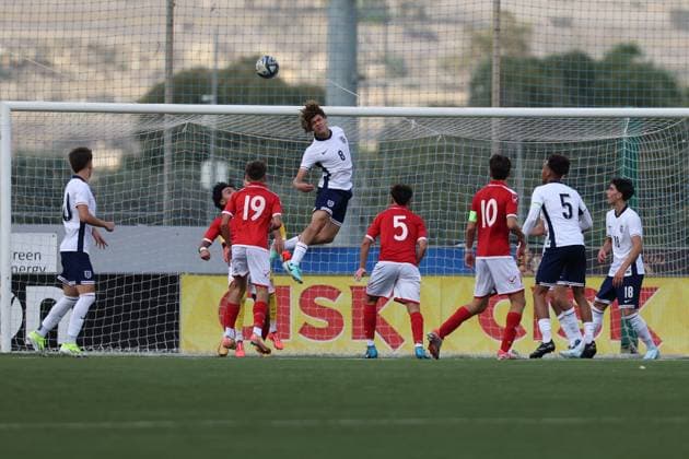 England v Malta - Under-17 Championship UEFA Qualifying 2025 In Ta Qali, Malta, on October 24, 2024, London Emenalo of England heads the ball during the UEFA European Under-17 Championship 2025 Group 1 qualifying soccer match between England and Malta at the Centenary Stadium. Rabat Ta Qali Malta  Copyright: xDomenicxAquilinax originalFilename:aquilina-englandv241024_npsEv.jpg