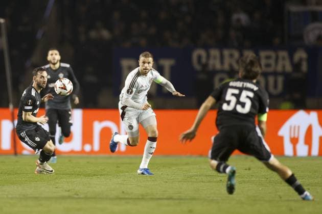 BAKOE, 24-10-2024, Tofiq Bahramov Stadium , season 2024 2025 , Europa League match between FK Qarabag and Ajax . Ajax player Jordan Henderson Qarabag - Ajax  x26552873x Copyright: