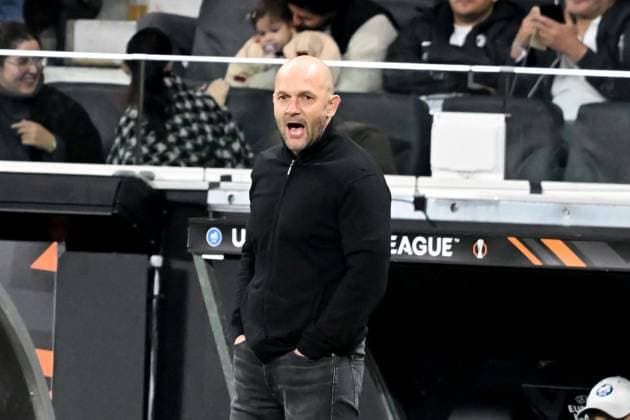 24.10.2024, xsltx, Fussball UEFA Europa League, Eintracht Frankfurt - Rigas Futbola Skola emspor, v.l. Trainer Viktors Morozs (Rigas Futbola Skola RFS) (DFL DFB REGULATIONS PROHIBIT ANY USE OF PHOTOGRAPHS as IMAGE SEQUENCES and or QUASI-VIDEO)