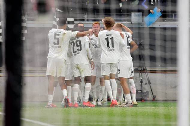 24.10.2024, Fussball UEFA Europa League, Eintracht Frankfurt - FC Riga FS RFS, emonline, emspor, v.l., Torjubel zum 1:0 durch Hugo Larsson (Eintracht Frankfurt), Goal celebration, celebrate the goal DFL DFB REGULATIONS PROHIBIT ANY USE OF PHOTOGRAPHS AS IMAGE SEQUENCES AND OR QUASI-VIDEO. xdcx Copyright: HMBxMedia