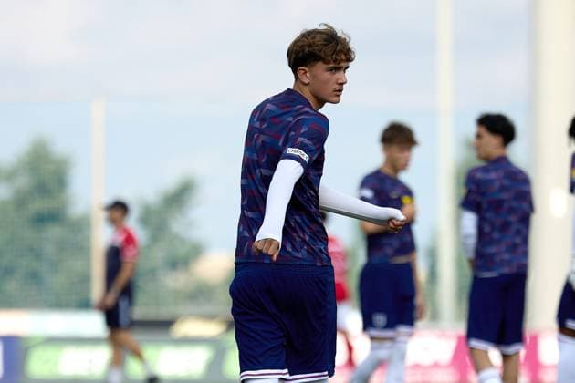 TA™ QALI, MALTA - OCTOBER 24: Max Dowman of England gestures during the pre-match warm up prior to the UEFA European Under-17 Championship 2025 Group 1 qualifying soccer match between England and Malta at the Centenary Stadium, Ta™ Qali, Malta on October 24, 2024. England v Malta - Under-17 Championship UEFA Qualifying 2025 UEFA_U17_QLFY_25