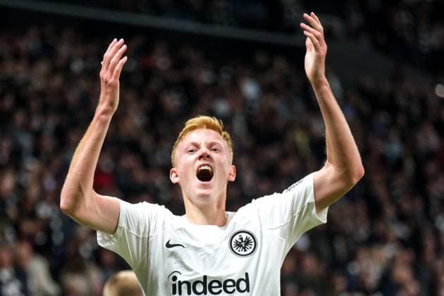 Hugo Larsson (Eintracht Frankfurt, 16) bejubelt das Tor zum 1:0, GER, Eintracht Frankfurt vs. Rigas FS, Fussball, UEFA Europa League, 3. Spieltag, Spielzeit 2024 25, 24.10.2024. GER, Eintracht Frankfurt vs. Rigas FS, Fussball, UEFA Europa League, 3. Spieltag, Spielzeit 2024 25, 24.10.2024. Frankfurt Copyright: xEibner-Pressefoto FlorianxWieganx EP_FWD