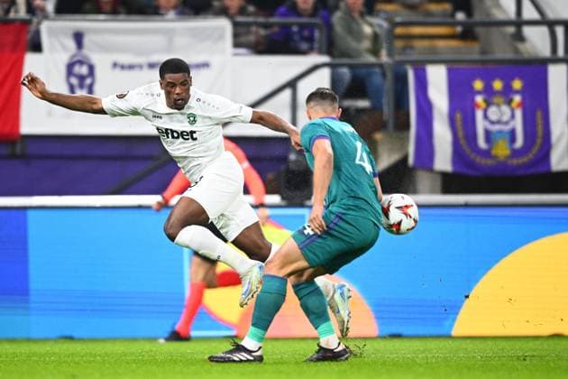 RSC Anderlecht v PFC Ludogorets - UEFA Europa League BRUSSEL, BELGIUM - OCTOBER 24 : Simic Jan-Carlo defender of RSC Anderlecht, Player of PFC Ludogorets in action during the UEFA Europa League phase matchday 3 match between RSC Anderlecht and PFC Ludogorets on October 24, 2024 in Brussel, Belgium, 24 10 2024 Brussel Belgium  Copyright: xGvgx