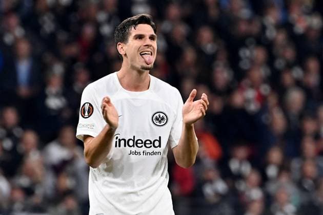 24.10.2024, xjrdrx, Fussball UEFA Europa League, Eintracht Frankfurt - Rigas Futbola Skola emspor, v.l. Igor Matanovic (Eintracht Frankfurt) (DFL DFB REGULATIONS PROHIBIT ANY USE OF PHOTOGRAPHS as IMAGE SEQUENCES and or QUASI-VIDEO) Frankfurt am Main