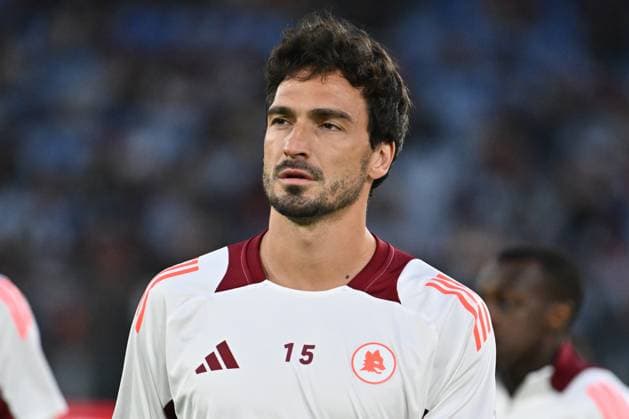 Mats Hummels of A.S. Roma during the UEFA Europa League 2024 25 League Phase MD3 match between A.S. Roma and Dynamo Kyiv at Olympic Stadium on October 24, 2024 in Rome, Italy.  Copyright: xDomenicoxCippitelli IPAxSportx x xx IPA_50924215 IPA_Agency_IPA50924215