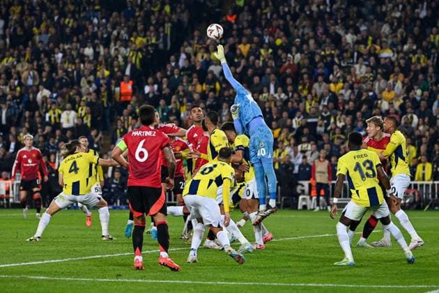 Dominik Livakovic of Fenerbahce S.K. makes a save Fenerbahce v Manchester United, ManU UEFA Europa League, Group Stage, Football, Sukru Saracoglu Stadium, Istanbul, Turkey, 24 Oct 2024 EDITORIAL USE ONLY No use with unauthorised audio, video, data, fixture lists, club league logos or live services. Online in-match use limited to 120 images, no video emulation. No use in betting, games or single club league player publications. Copyright: xAlexxNicodim Shutterstockx 14801667ha