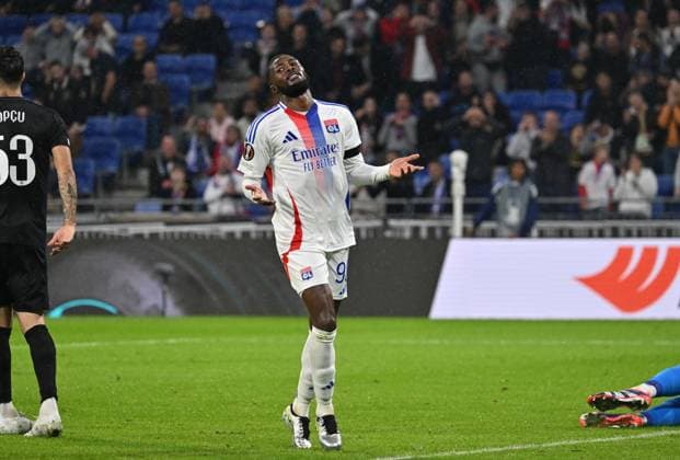 Ainsley Maitland-Niles (lyon) vs (besiktas) FOOTBALL: Olympique Lyonnais vs Besiktas - 24 10 2024 FredericChambert Panoramic 