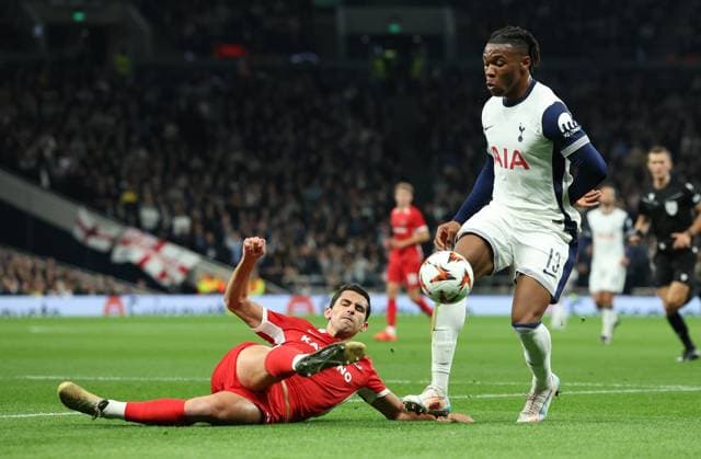London, England, 24th October 2024. Alexandre Penetra of AZ Alkmaar and Destiny Udogie of Tottenham Hotspur challenge for the ball during the UEFA Europa League match at the Tottenham Hotspur Stadium, London. Picture credit should read: Paul Terry Sportimage EDITORIAL USE ONLY. No use with unauthorised audio, video, data, fixture lists, club league logos or live services. Online in-match use limited to 120 images, no video emulation. No use in betting, games or single club league player publications. SPI-3406-0052