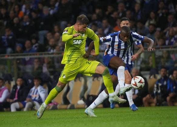 PRT, UEFA Europa League, FC Porto vs Hoffenheim 24.10.2024, Estadio Do Dragao, Porto, PRT, UEFA Europa League, FC Porto vs Hoffenheim , im Bild Adam Hlozek (Hoffenheim)