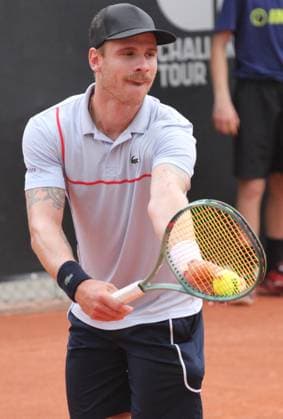 RECORD DATE NOT STATED Mateus alves advances to the quarterfinals of the ATP, Tennis Herren challenger curitiba Curitiba (pr) 10 24 2024- tennis atp challenger curitiba mateus alves karue sell- in the duel between brazilian tennis players mateus alves beat karue sell by 7 6, 3 6 and 7 5 and advanced to the quarterfinals, match played on the graciosa country club court on the afternoon of this thursday, october 24, 2024. (Foto: Edson De Souza Thenews2 imago images)  Copyright: xEdsonxdexSouzax