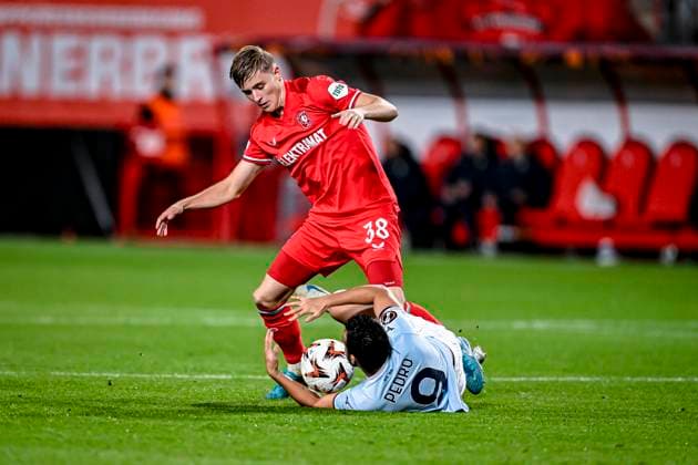 FC Twente defender Max Bruns, Lazio forwarder Pedro Rodriguez, during the match Twente - Lazio at the Grolsch Veste for the UEFA Europa League - League phase - Matchday 3 season 2024-2025 in ENSCHEDE, Netherlands on 24 oktober 2024, (photo by Stefan Koops EYE4images DeFodi Images) not used in POL SRB CRO FRA GBR NED ITA USA Defodi-746_196824