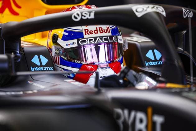 VERSTAPPEN Max (ned), Red Bull Racing RB20, portrait during the Formula 1 Gran Premio de la Ciudad de Mexico 2024, 20th round of the 2024 Formula One World Championship, WM, Weltmeisterschaft from October 25 to 27, 2024 on the Autodromo Hermanos Rodriguez, in Mexico City, Mexico - F1 - MEXICO CITY GRAND PRIX 2024 DPPI Panoramic  241025_R20_MESSICO_EA017491
