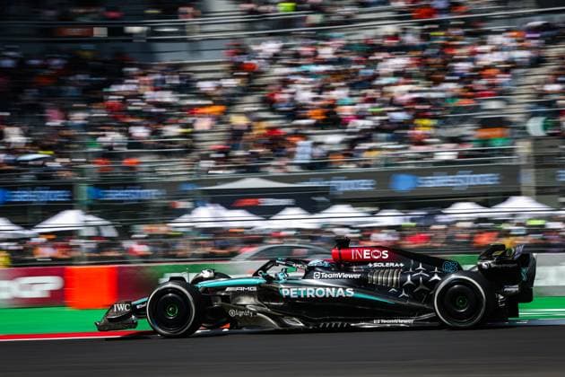63 RUSSELL George (gbr), Mercedes AMG F1 Team W15, action during the Formula 1 Gran Premio de la Ciudad de Mexico 2024, 20th round of the 2024 Formula One World Championship, WM, Weltmeisterschaft from October 25 to 27, 2024 on the Autodromo Hermanos Rodriguez, in Mexico City, Mexico - F1 - MEXICO CITY GRAND PRIX 2024 DPPI Panoramic  241025_R20_MESSICO_DP_AV3_1659
