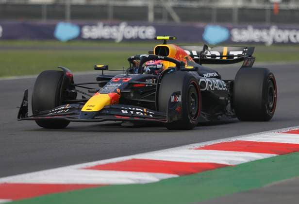 F1 Grand Prix of Mexico - Practice Red Bull driver Sergio Perez participates in Practice 2 of the Formula 1 Mexico City Grand Prix in Mexico City, Mexico, on October 25, 2024. Mexico City Mexico City Mexico  Copyright: xGerardoxVieyrax originalFilename:vieyra-notitle241025_npZuG.jpg