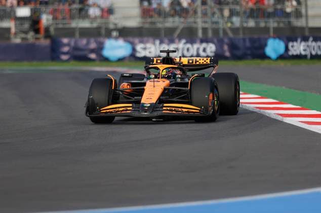 F1 Grand Prix of Mexico - Practice McLaren driver Oscar Piastri participates in Practice 2 of the Formula 1 Mexico City Grand Prix in Mexico City, Mexico, on October 25, 2024. Mexico City Mexico City Mexico  Copyright: xGerardoxVieyrax originalFilename:vieyra-notitle241025_npjDL.jpg