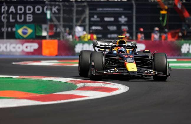 F1 Grand Prix of Mexico - Practice Red Bull driver Sergio Perez participates in practice 1 for the Mexico City Grand Prix in Mexico City, Mexico, on October 25, 2024. Mexico City Mexico City Mexico  Copyright: xGerardoxVieyrax originalFilename:vieyra-notitle241025_npbWP.jpg
