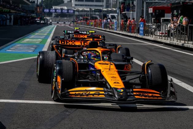 MEXICO CITY, MEXICO: Oscar Piastri, racing for the McLaren F1 team during the 2024 Formula 1 Mexico City Grand Prix at the Autodromo Hermanos Rodriguez in Mexico City, Mexico