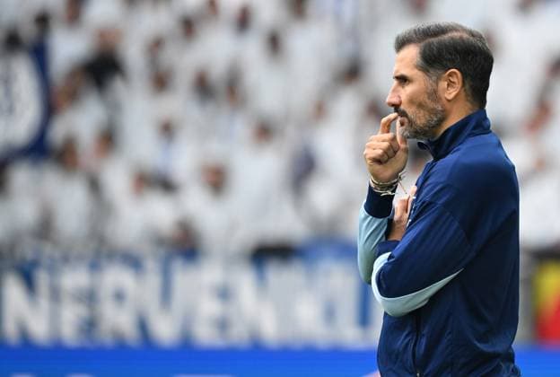 RECORD DATE NOT STATED 26.10.2024, xjhx, Fussball 2.Bundesliga, Karlsruher SC - Hertha BSC Berlin emspor, v.l. Trainer Christian Fiel (Hertha BSC Berlin) (DFL DFB REGULATIONS PROHIBIT ANY USE OF PHOTOGRAPHS as IMAGE SEQUENCES and or QUASI-VIDEO) Karlsruhe