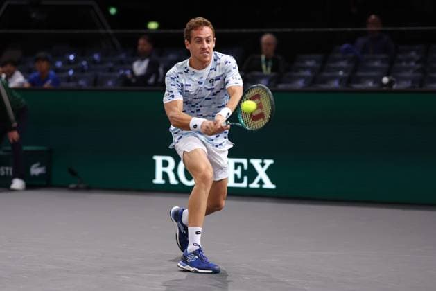 ROLEX PARIS MASTERS TENNIS 2024 Thierry Larret Maxppp. Tennis. Rolex Paris Masters. Accorhotels Arena, Paris (75), le 26 Octobre 2024. Qualifications : Alexandre MULLER (FRA) vs Roberto CARBALLES BAENA (ESP) Paris (75) ILE DE FRANCE FRANCE  Copyright: xMAXPPPxThierryxLarretx TL_20241026_7096 0775477944st