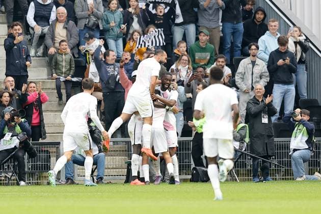 Angers SCO v AS Saint-Etienne - Ligue 1 MCDonald s 2024 2025 06 Jean-Eudes AHOLOU (sco) during the Ligue 1 MCDonald s match between Angers and Saint Etienne at Stade Jean Bouin on October 26, 2024 in Angers, France. Angers France  Copyright: xFEPx 776228906