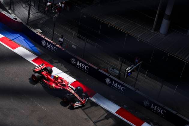 55 SAINZ Carlos (spa), Scuderia Ferrari SF-24, action during the Formula 1 Gran Premio de la Ciudad de Mexico 2024, 20th round of the 2024 Formula One World Championship, WM, Weltmeisterschaft from October 25 to 27, 2024 on the Autodromo Hermanos Rodriguez, in Mexico City, Mexico - F1 - MEXICO CITY GRAND PRIX 2024 DPPI Panoramic  241026_R20_MESSICO_EA022409
