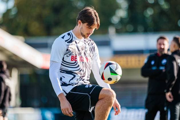 Fynn Otto (SC Verl, 34) GER, SC Verl vs. SV Sandhausen, Fussball, 3. Liga, 12. Spieltag, Spielzeit 2024 2025, 26.10.2024 DFL Regulations prohibit any use of photographers as image sequences and or quasi-video. GER, SC Verl vs. SV Sandhausen, Fussball, 3. Liga, 12. Spieltag, Spielzeit 2024 2025, 26.10.2024 Verl *** Fynn Otto SC Verl, 34 GER, SC Verl vs SV Sandhausen, Football, 3 Liga, Matchday 12, Season 2024 2025, 26 10 2024 DFL Regulations prohibit any use of photographers as image sequences and or quasi video GER, SC Verl vs SV Sandhausen, Football, 3 Liga, Matchday 12, Season 2024 2025, 26 10 2024 Verl Copyright: xEibner-Pressefoto JanxRollingerx EP_JSK