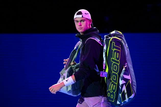 BASEL, SWITZERLAND - OCTOBER 26: Holger Rune of Norway getting into the court for his match against Giovanni Mpetshi Perricard of France during the Swiss Indoors Basel - Day 6 at St. Jakobshalle on October 26, 2024 in Basel, Switzerland. (Photo by JustPictures) Basel St. Jakobshalle Basel-Stadt Switzerland