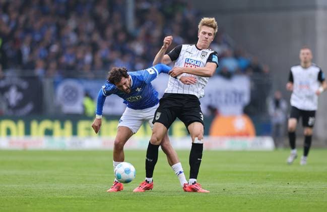 27.10.2024, xdcx, Fussball 2. Bundesliga, SV Darmstadt 98 - SSV Ulm 1846, emonline, emspor, despor, v.l., Fraser Hornby (SV Darmstadt 98), Luka Hyryläinen (SSV Ulm 1846) DFL DFB REGULATIONS PROHIBIT ANY USE OF PHOTOGRAPHS AS IMAGE SEQUENCES AND OR QUASI-VIDEO.