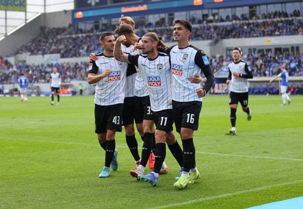 27.10.2024, xdcx, Fussball 2. Bundesliga, SV Darmstadt 98 - SSV Ulm 1846, emonline, emspor, despor, v.l., Torjubel zum 1:1 durch Aaron Keller (SSV Ulm 1846), Goal celebration, celebrate the goal DFL DFB REGULATIONS PROHIBIT ANY USE OF PHOTOGRAPHS AS IMAGE SEQUENCES AND OR QUASI-VIDEO.