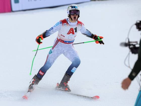 Sport Themen der Woche KW43 ALPINE SKIING - FIS WC Soelden SOELDEN,AUSTRIA,27.OCT.24 - ALPINE SKIING - FIS World Cup season opening, Rettenbachferner, giant slalom, men. Image shows the rejoicing of Alexander Steen Olsen (NOR).  GEPAxpictures xPatrickxSteiner