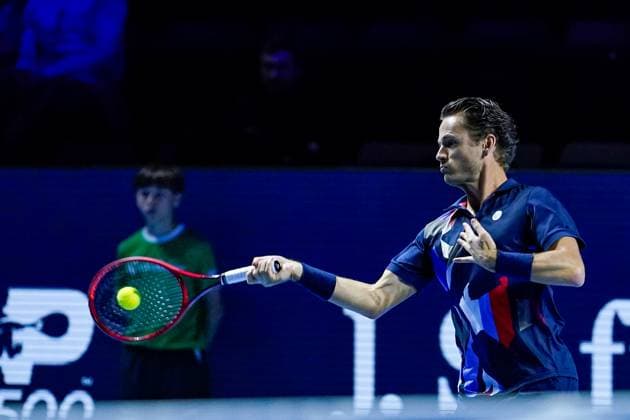 27.10.2024, Basel, St. Jakobshalle, ATP, Tennis Herren Swiss Indoors Basel, Wesley Koolhof (NED) in action during the Mens Double Final Basel St. Jakobshalle Basel Switzerland Copyright: xJustPictures.ch DanielaxPorcellix jp-en-DaPo-20241027-_DP18724
