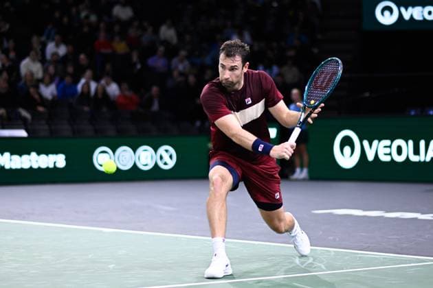 Quentin Halys ( FRA ) during the Rolex Paris Masters at Accor Hotel Arena on October 27, 2024 in Paris, France. ( Photo by Federico Pestellini Panoramic ) TENNIS : Rolex Paris Masters - Paris - 27 10 2024 FedericoPestellini Panoramic 