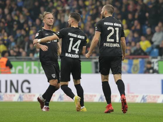 1-1 Jorrit Hendrix (Preussen Muenster) Jubel Fussball, Herren, Saison 2024 2025 2.BL, Eintracht Stadion, Eintracht Braunschweig gegen Preussen Muenster DFL REGULATIONS PROHIBIT ANY USE OF PHOTOGRAPHS AS IMAGE SEQUENCES AND OR QUASI-VIDEO.