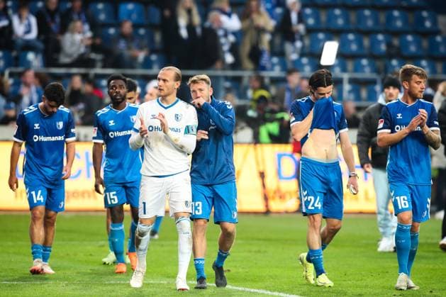 v.l. Abu-Bekir Ömer El-Zein (1. FC Magdeburg), Daniel Heber (1. FC Magdeburg,15), Torwart Dominik Reimann (1. FC Magdeburg,1), Connor Krempicki (1. FC Magdeburg,13), Jean Hugonet (1. FC Magdeburg,24), Marcus Mathisen (1. FC Magdeburg,16) - 2. Fussball Bundesliga Saison 2024-2025 1. FC Magdeburg vs. Hannover 96 in der Avnet Arena in Magdeburg - Aktion,Fußball,Mann,Männer,Deutschland,27.10.2024