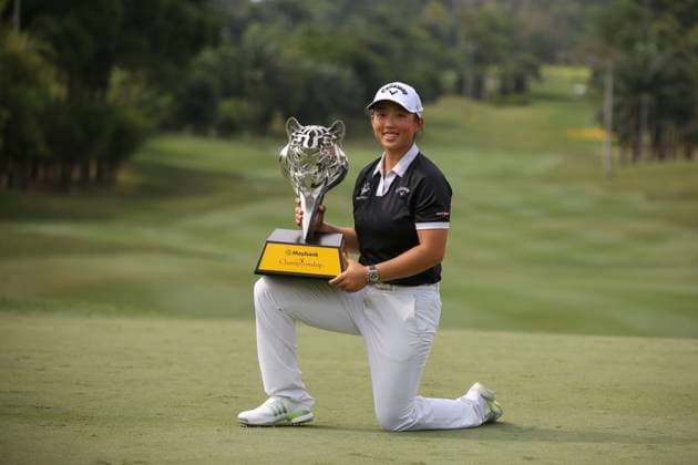 October 27, 2024, Kuala Lumpur, Malaysia: Ruoning Yin of China poses with the Tiger trophy after winning the Maybank Championship 2024 on the final round at Kuala Lumpur Golf & Country Club. Maybank Championship 2024 came to a thrilling conclusion on the final round today with Ruoning Yin claiming the unique tiger trophy as the winner. Kuala Lumpur Malaysia - ZUMAs197 20241027_aaa_s197_082 Copyright: xFarisxHadziqx