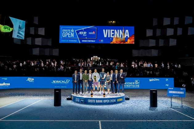 JACK DRAPER (GBR) celebrating his victory of the Erste Bank Open together with second place finisher KAREN KHACHANOV at the ATP, Tennis Herren World Tour, Erste Bank Open at the Wiener Stadthalle. Vienna