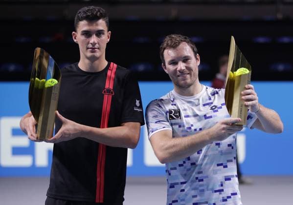 TENNIS - ATP, Tennis Herren Erste Bank Open VIENNA,AUSTRIA,27.OCT.24 - TENNIS - ATP World Tour, Erste Bank Open. Image shows Alexander Erler and Lucas Miedler (AUT). Keywords: trophy.  GEPAxpictures xWalterxLuger