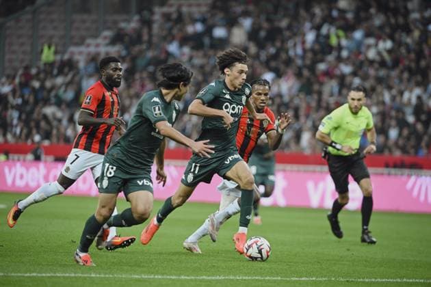 Midfielder AKLIOUCHE Maghnes (AS Monaco). OGC Nice vs AS Monaco, Ligue 1 Mcdonalds in Allianz Riviera Stadium, NICE, France, on 27 October, 2024. FOOTBALL : L1 J9 - OGC Nice vs AS Monaco - Ligue 1 - 27 10 24 FredDides Panoramic 