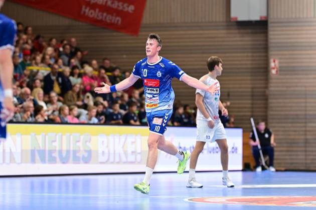 Handball I Herren I Saison 2024-2025 I 2. HBL I 9. Spieltag I VfL Lübeck-Schwartau - Dessau-Rosslauer HV 06 I 27.10.2024 Jubel, Begeisterung, Enthusiasmus, Euphorie, Freude, Glücksgefühl, Heiterkeit bei: Ole Hagedorn (10, VfL Lübeck-Schwartau) Hansestadt Lübeck Hansehalle Schleswig-Holstein Deutschland
