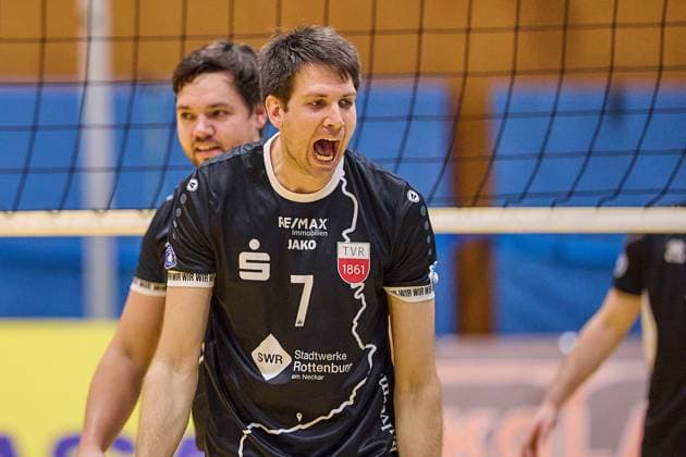 Timon Schippmann (TV Rottenburg, 07) schreit seine Freude Jubel heraus. GER, TuS Kriftel gegen TV Rottenburg,Volleyball, DVV-Pokal, Quali Achtelfinale, Spielzeit 2024 2025, 27.10.24. GER, TuS Kriftel gegen TV Rottenburg,Volleyball, DVV-Pokal, Quali Achtelfinale, Spielzeit 2024 2025, 27.10.24. Kriftel