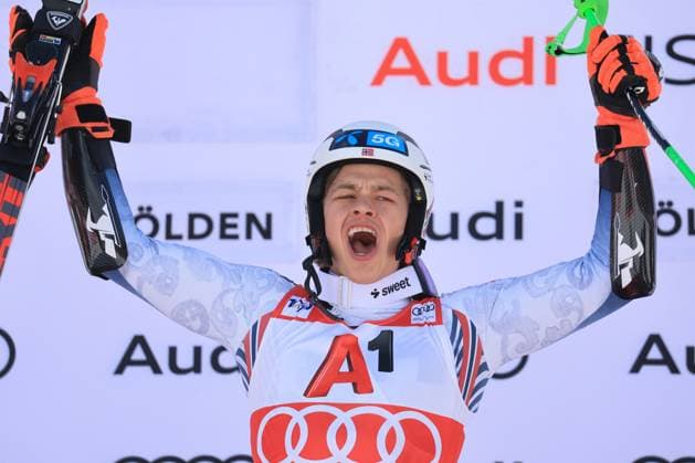 Sport Themen der Woche KW43 Sport Bilder des Tages 27th October 2024, Solden, Tyrol, Austria; FIS Alpine Ski World Cup Mens Giant Slalom; Winner Alexander Steen Olsen (NOR) on the podium  ActionPlus12709636 PierrexTeyssot