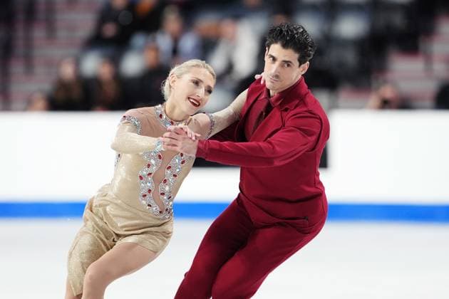 October 27, 2024, Halifax, Ns, Canada: Ice dancers Piper Gilles and Paul Poirier of Canada compete in the free dance event at the Skate Canada International Figure skating, Eiskunstlauf competition in Halifax on Sunday, October 27, 2024. Piper Gilles, Paul Poirier  - ZUMAc35_ 20241027_zaf_c35_093 Copyright: xDarrenxCalabresex