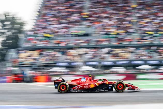Bilder des Jahres 2024, Sport 10 Oktober Sport Themen der Woche KW43 Formel 1 GP Mexico Mexico City. Carlos Sainz 55, Scuderia Ferrari; Formel 1 GP Mexico Mexico City. Samstag, 26.10.2024 *** Formula 1 GP Mexico Mexico City Carlos Sainz 55, Scuderia Ferrari Formula 1 GP Mexico Mexico City Saturday, 26 10 2024 Copyright: xBEAUTIFULxSPORTS Erlhofx
