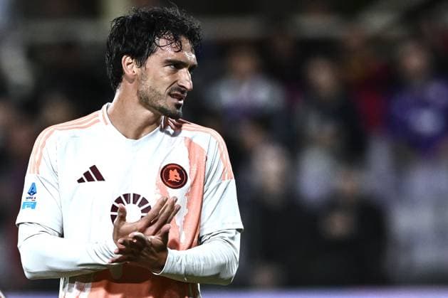 Bilder des Jahres 2024, Sport 10 Oktober Sport Themen der Woche KW43 Mp Firenze 27 10 2024 - campionato di calcio serie A Fiorentina-Roma foto Matteo Papini Image nella foto: Mats Hummels 