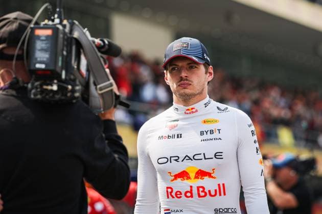 VERSTAPPEN Max (ned), Red Bull Racing RB20, portrait during the Formula 1 Gran Premio de la Ciudad de Mexico 2024, 20th round of the 2024 Formula One World Championship, WM, Weltmeisterschaft from October 25 to 27, 2024 on the Autodromo Hermanos Rodriguez, in Mexico City, Mexico - F1 - MEXICO CITY GRAND PRIX 2024 DPPI Panoramic  241027_R20_MESSICO_DP_AV3_9441