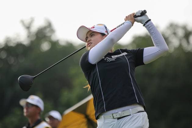 October 27, 2024, Kuala Lumpur, Malaysia: Choi Hye-jin of South Korea plays her shot from the 2nd tee during the final round of Maybank Championship 2024 on Kuala Lumpur Golf & Country Club golf course. Kuala Lumpur Malaysia - ZUMAs197 20241027_aaa_s197_320 Copyright: xFarisxHadziqx