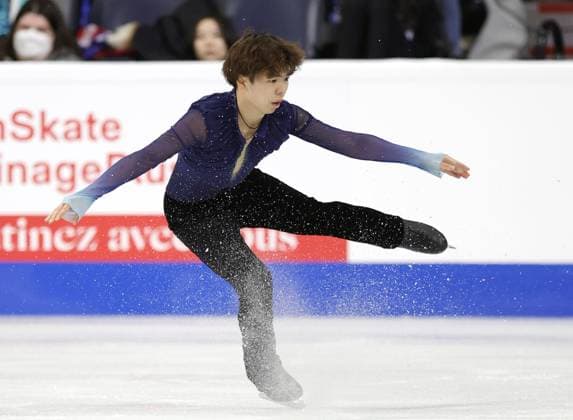 Figure skating, Eiskunstlauf Skate Canada International Shun Sato of Japan performs in the men s free program at Skate Canada International in Halifax on Oct. 27, 2024.  A14AA0003649170P